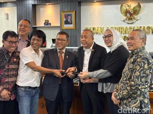 Ahmad Heryawan Ditetapkan Jadi Ketua BAM DPR RI Gantikan Istrinya Ahmad Heryawan Ditetapkan Jadi Ketua BAM DPR RI Gantikan Istrinya