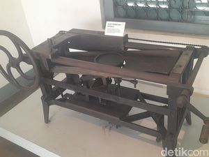 Alat Belajar Sekolah Kedokteran Masa Hindia Belanda, Lihat Langsung di STOVIA! Alat Belajar Sekolah Kedokteran Masa Hindia Belanda, Lihat Langsung di STOVIA!