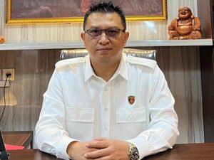 Polisi Usut Dugaan Korupsi Dana Hibah Pilkada KPU Papua Barat Rp 200 M Polisi Usut Dugaan Korupsi Dana Hibah Pilkada KPU Papua Barat Rp 200 M