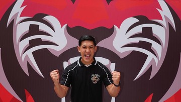 Pelatih Persija Bangga Banget Eksel Runtukahu Dipanggil Timnas Indonesia