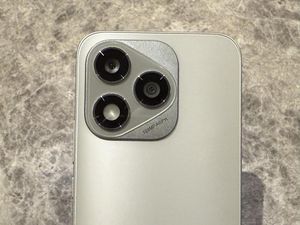 Dua Fitur AI Praktis yang Ada di Honor 400 Lite