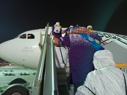 Kondisi Jemaah Haji Kloter 44 Sempat Tertunda Pulang gegara Iran Vs Israel