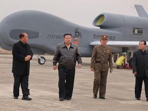 Korea Utara Pelajari Serangan AS terhadap Iran Korea Utara Pelajari Serangan AS terhadap Iran