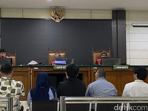 Hakim ke Saksi Kasus PPDS Undip: Tugas Senior Dikerjai Junior, Mau Jadi Apa? Hakim ke Saksi Kasus PPDS Undip: Tugas Senior Dikerjai Junior, Mau Jadi Apa?