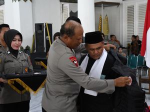 Kapolda Jatim Wanti-wanti Pesilat Tak Bikin Onar Saat Peringatan 1 Suro Kapolda Jatim Wanti-wanti Pesilat Tak Bikin Onar Saat Peringatan 1 Suro