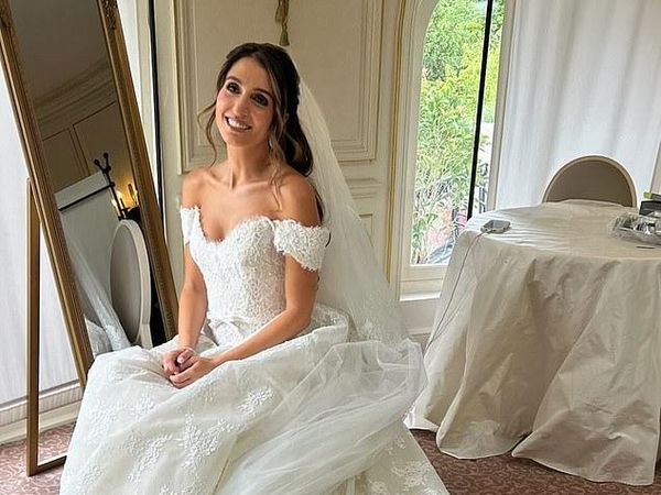 Foto: Cucu Raja Terakhir Iran Menikah Sebelum Perang, Suami Pebisnis AS