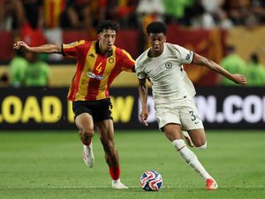 Video Piala Dunia Antarklub: Chelsea Menang Telak 3-0 Vs ES Tunis Video Piala Dunia Antarklub: Chelsea Menang Telak 3-0 Vs ES Tunis