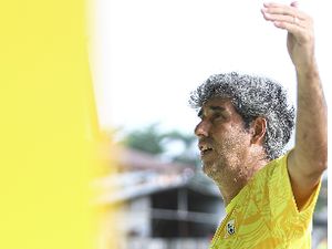 Latihan Perdana Barito Putera Bareng Pelatih Baru