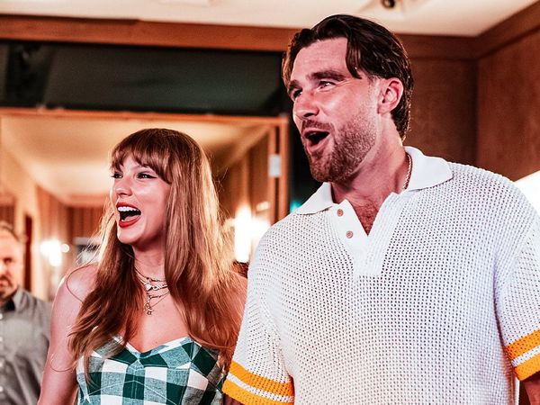Taylor Swift Gak Mau Lepas Tangan Travis Kelce