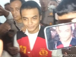 Kebohongan Apa yang Vadel Badjideh Akui di Sidang Dugaan Tindak Asusila?