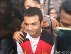 Video: Vadel Badjideh Minta Maaf, Akui Bohong ke Publik
