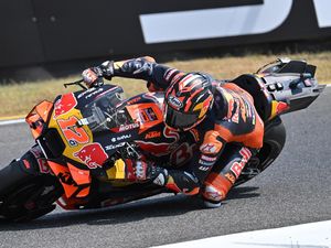Vinales Belum Meyakinkan, tapi Tetap Pede Akan Ukir Rekor Ini Vinales Belum Meyakinkan, tapi Tetap Pede Akan Ukir Rekor Ini