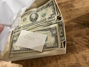 Ada Gepokan Duit-Foto Horor, 7 Benda Ditinggal Pemilik Lama Usai Pindah Rumah Ada Gepokan Duit-Foto Horor, 7 Benda Ditinggal Pemilik Lama Usai Pindah Rumah