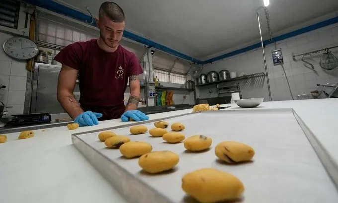 Spesial! Jeff Bezos Hadirkan Menu Bakery 150 Tahun ke Pernikahannya
