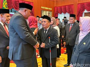Belum Genap 6 Bulan, Bupati Rudy Rotasi 53 Pejabat Pemkab Bogor Belum Genap 6 Bulan, Bupati Rudy Rotasi 53 Pejabat Pemkab Bogor