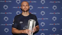 Klub Pekerja Auckland City FC, Diperkuat Mandor hingga Guru