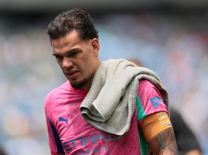 Soccer Football - FIFA Club World Cup - Group G - Manchester City v Wydad Casablanca - Lincoln Financial Field, Philadelphia, Pennsylvania, U.S. - June 18, 2025 Manchester City's Ederson during the match IMAGN IMAGES via Reuters/Caean Couto