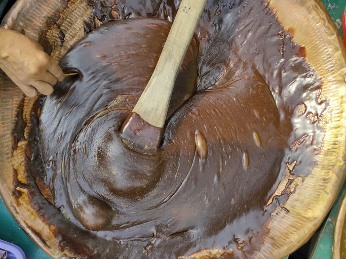 4 Fakta Dodol Betawi, Kudapan Manis Lengket Asli Jakarta
