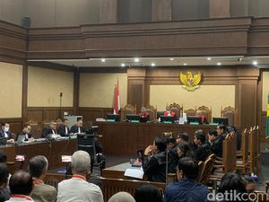 Jaksa Tanya Hasto soal Awal Pertemuan dengan Harun Masiku