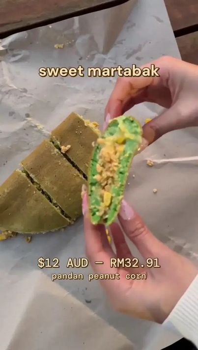 Jajan Sate Ayam dan Martabak di Pasar Malam, Ludes Rp 710 Ribu!
