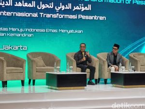 Mendikti Saintek Pesan ke Pengurus Ponpes untuk Terus Beri Motivasi ke Santri Mendikti Saintek Pesan ke Pengurus Ponpes untuk Terus Beri Motivasi ke Santri
