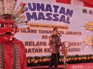 Pramono Apresiasi Swadaya Warga Kelapa Gading Gelar Sunat Massal-Umrah Gratis Pramono Apresiasi Swadaya Warga Kelapa Gading Gelar Sunat Massal-Umrah Gratis