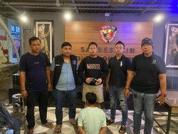Pria di OKU Timur Ditangkap Polisi karena Simpan Senpi di Balik Jaket