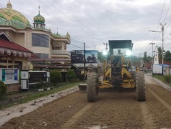 PUPR Riau Kebut Perbaikan Jalan Taluk Kuantan-Cerenti: Juli Sudah Mulus