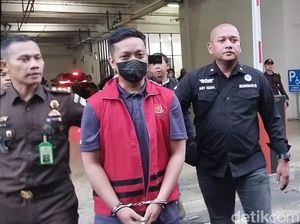 Kabur ke Kamboja, Calo Kredit Fiktif Bank di Ciamis Ditangkap Kabur ke Kamboja, Calo Kredit Fiktif Bank di Ciamis Ditangkap