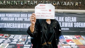 Tolak Pernyataan Fadli Zon, Koalisi Sipil Geruduk Kemenbud