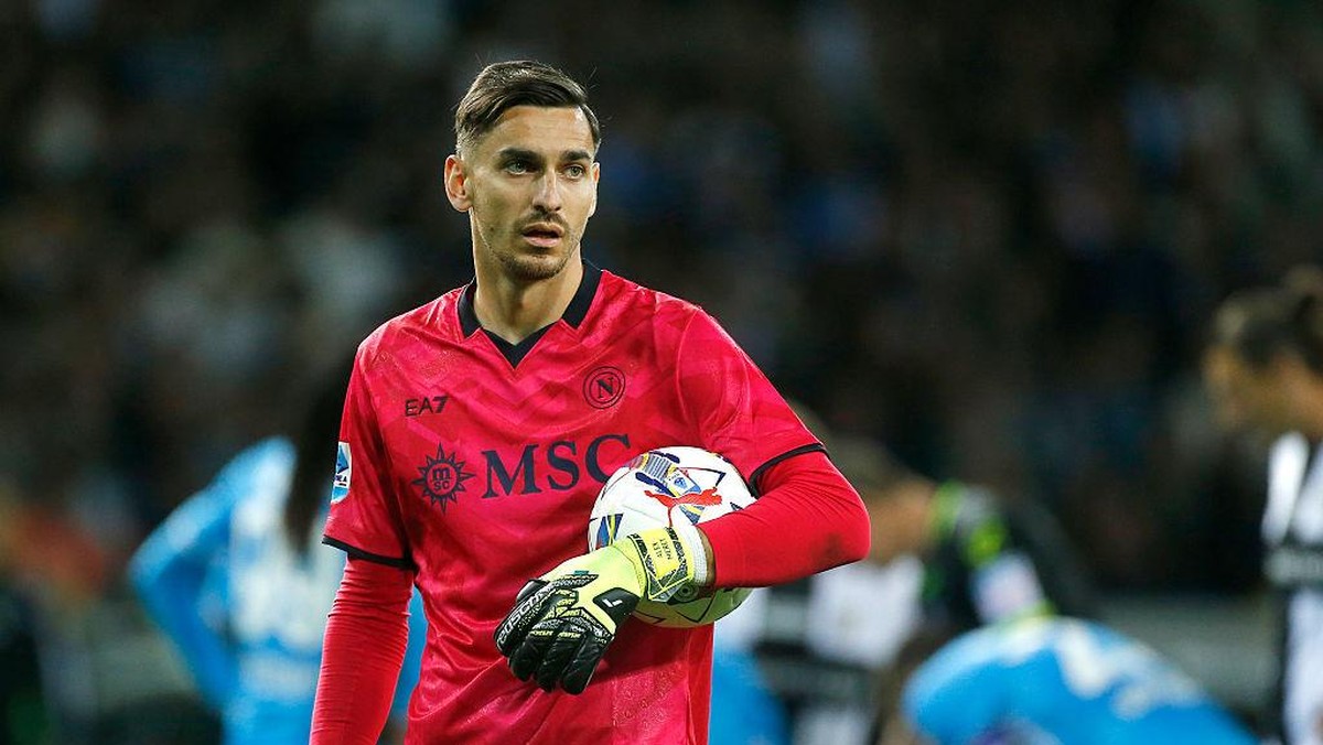 Napoli perpanjang kontrak Alex Meret (Getty Images/MB Media)