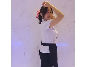Chef Marinka Bahagia Punggung-Paha Mengecil Habis Sedot Lemak Chef Marinka Bahagia Punggung-Paha Mengecil Habis Sedot Lemak