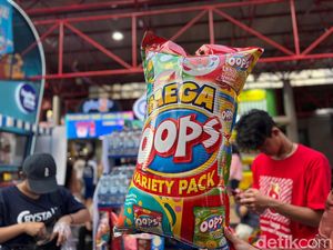 Unik Banget! 10 Camilan dengan Kemasan Tas Jumbo di PRJ Unik Banget! 10 Camilan dengan Kemasan Tas Jumbo di PRJ