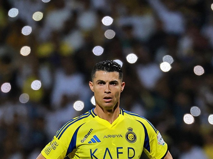FILE PHOTO: Soccer Football - Saudi Pro League - Al Wehda v Al Nassr - King Abdul Aziz Stadium, Mecca, Saudi Arabia - February 25, 2025  Al Nassr's Cristiano Ronaldo reacts REUTERS/Stringer/File Photo