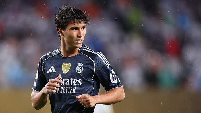 Gonzalo Garcia PHILADELPHIA, PENNSYLVANIA - JUNE 26: Gonzalo Garcia of Real Madrid during the FIFA Club World Cup 2025 group H match between FC Red Bull Salzburg and Real Madrid CF at Lincoln Financial Field on June 26, 2025 in Philadelphia, Pennsylvania. (Photo by Robbie Jay Barratt - AMA/Getty Images)