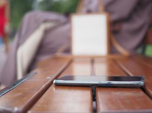 HP Hilang? Ini 5 Hal yang Perlu Dilakukan agar Data Diri-Finansial Aman HP Hilang? Ini 5 Hal yang Perlu Dilakukan agar Data Diri-Finansial Aman