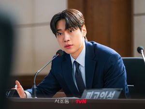 7 Drakor Rating Tertinggi Juli 2025 7 Drakor Rating Tertinggi Juli 2025