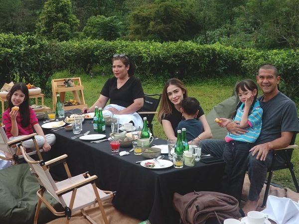 Ide Liburan Dekat Jakarta ala Yasmine Wildblood: Gunung Mas Puncak
