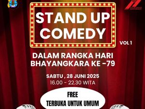 Acara Stand Up Comedy Polisi Kritik Polisi Warnai HUT Bhayangkara Acara Stand Up Comedy Polisi Kritik Polisi Warnai HUT Bhayangkara