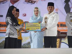 Para Penjaga Rumah Ibadah Dapat Berkah dari Pemprov Kaltim Para Penjaga Rumah Ibadah Dapat Berkah dari Pemprov Kaltim