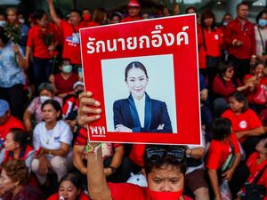 PM Thailand Dibekukan, Ekonomi Negeri Gajah Putih di Ambang Resesi! PM Thailand Dibekukan, Ekonomi Negeri Gajah Putih di Ambang Resesi!