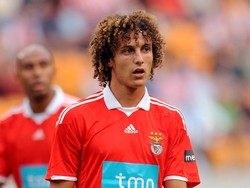 Chelsea mendatangkan David Luiz dari Benfica pada Januari 2011. Bek asal Brasil itu mampu menyabet gelar Premier League, Piala FA, Liga Champions, dan Liga Europa. (Foto: PA Images via Getty Images/Joe Giddens - EMPICS)