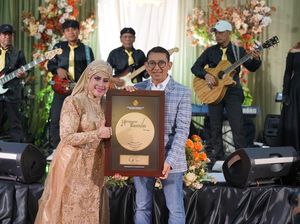Kemenbud Gelar Harmoni Zaman Edisi Spesial Elvy Sukaesih Kemenbud Gelar Harmoni Zaman Edisi Spesial Elvy Sukaesih