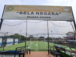 Tak Sangka Bisa Main Bola di Atas Air di Jakarta Utara