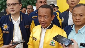 Video: Bahlil Bakal Buat Regulasi soal Pengeboran Sumur Minyak Rakyat