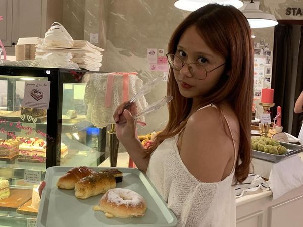 Nadin Amizah, Gadis Estetik yang Hobi Nongkrong di Kafe