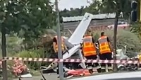 Pesawat Cessna 172 Jatuh di Permukiman, Pilot-Penumpang Tewas