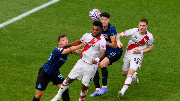Soccer Football - FIFA Club World Cup - Group E - Inter Milan v River Plate - Lumen Field, Seattle, Washington, U.S. - June 25, 2025 River Plates Miguel Borja in action with Inter Milans Carlos Augusto IMAGN IMAGES via Reuters/Steven Bisig