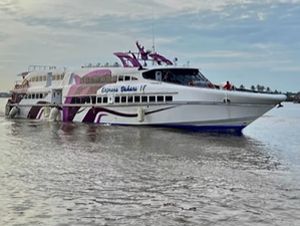 Harga Tiket Kapal Cepat Banyuwangi-Denpasar Kelas Eksekutif dan VIP Harga Tiket Kapal Cepat Banyuwangi-Denpasar Kelas Eksekutif dan VIP