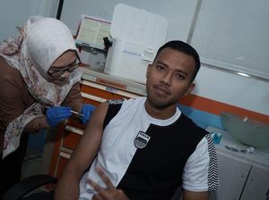COVID-19 Merebak Lagi, Skuad Persib Jalani Vaksinasi COVID-19 Merebak Lagi, Skuad Persib Jalani Vaksinasi
